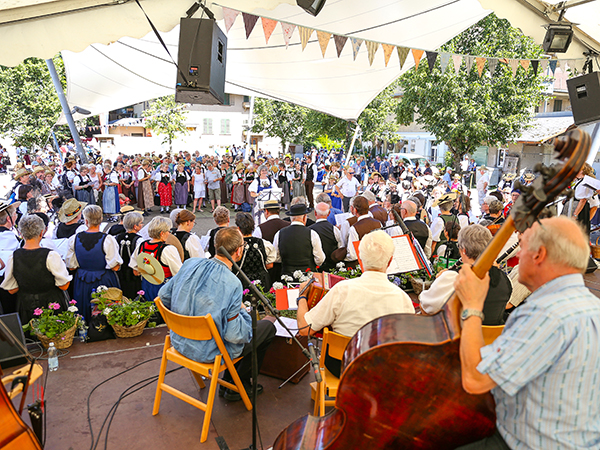 Trachtenfest Langnau 2019 Berner Oberländer Volkstanzmusik